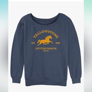 NWOT Yellowstone Women’s Navy Pullover Large